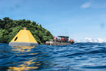New-NOAA-partner-buoy-in-American-Samoa
