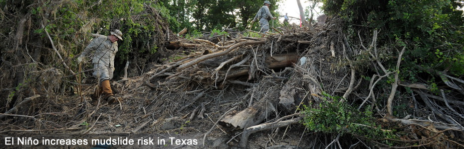 Blanco Texas flooding Jun 3 2015 Urban_Search_and_Rescue_team,_Texas_Task_Force_2_and_members_of_the_Texas_State_Guard by Jocelyn Augustino from FEMA