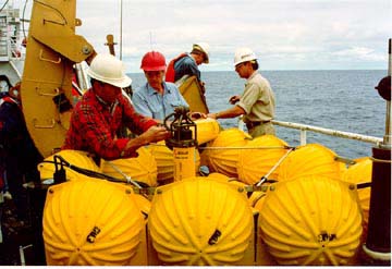 photo of rumbleometer instrument on deck