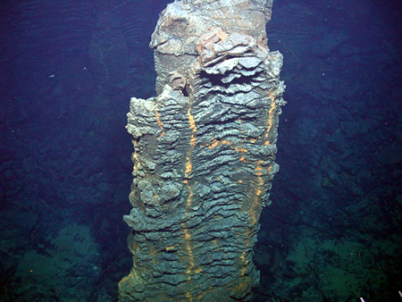 lava pillar in 1998 lava flow