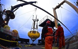 photo of FOCI mooring being deployed 