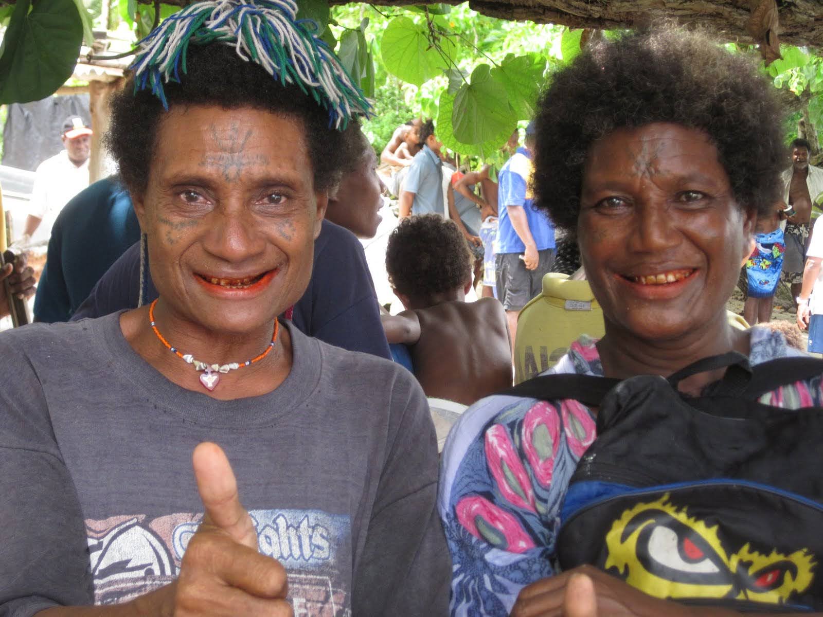 Women coming to see the glider work, Ponam Island, Papua New Guinea